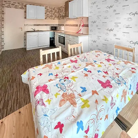 Waren Mueritz Lejlighed